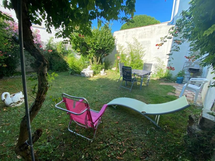 Maison De Vacances Climatisee 4 Etoiles Saint-Georges-de-Didonne Buitenkant foto